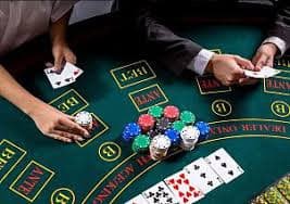 3d77 live dealer roulette table streaming on a mobile phone in the Philippines